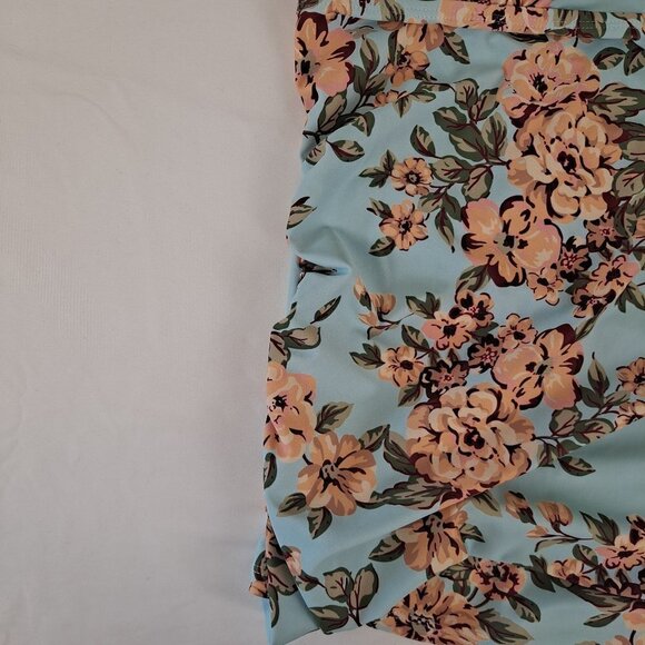Summer Mae Size XL Tankini Top Blue Peach Green Red Floral Halter Style NWT - Picture 6 of 16